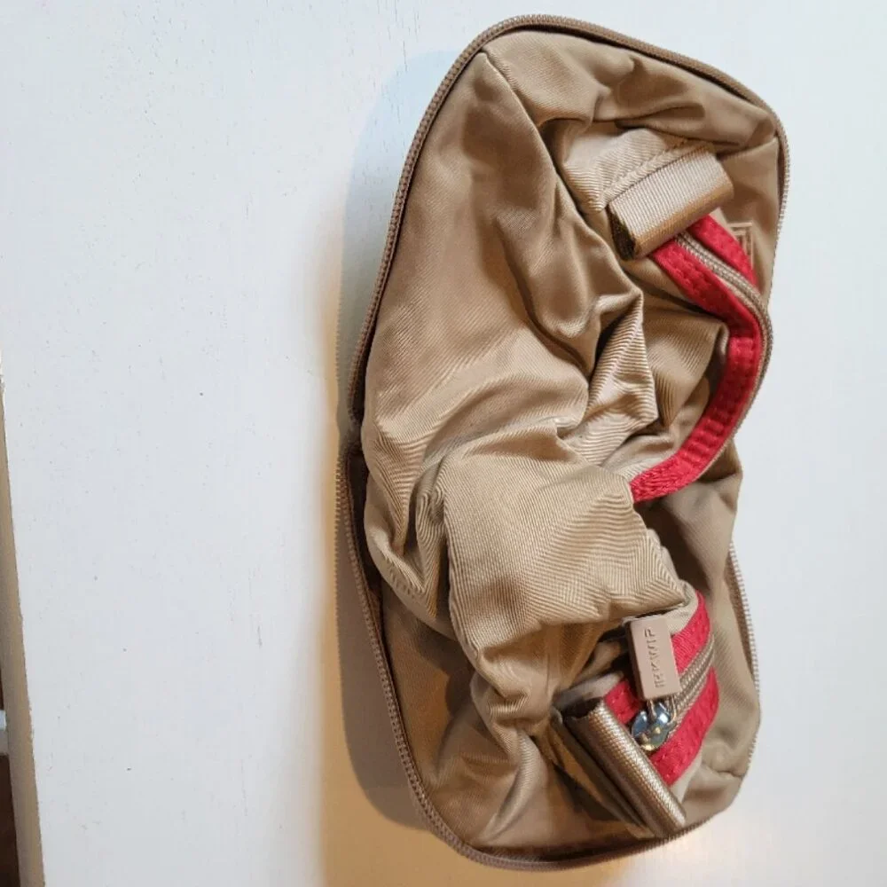 IHKWIP Packable Pouch Cosmetic Case